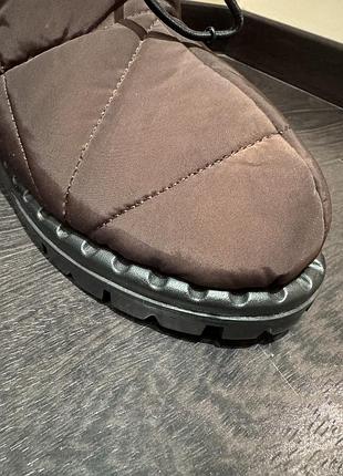Зимові сапоги prada nylon puffer boots 9