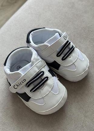 Пінетки chicco nolty