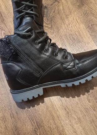 Продам дитячі черевики бренду fila 5
