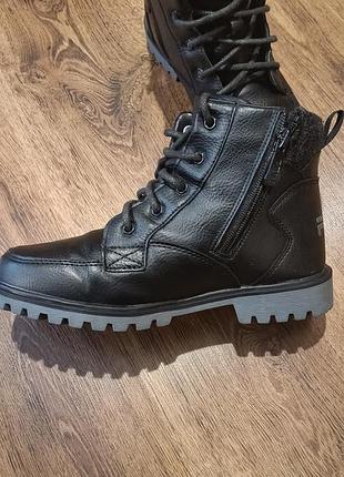 Продам дитячі черевики бренду fila 3