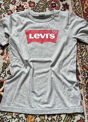 Футболка levi’s