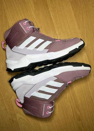 Дитячі кросівки adidas terrex 35,5 розмір 4