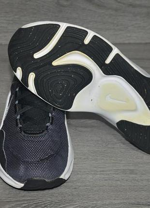 Продам кросівки фірма nike legend essential 3. 4