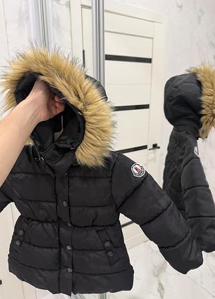 Куртка дитяча moncler чорна з хутряним капюшоном 100 см