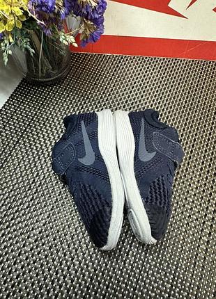 Оригінальні кросівки nike 3