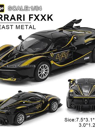 Металлическая модель автомобиля bburago ferrari fxxk 44 1:64