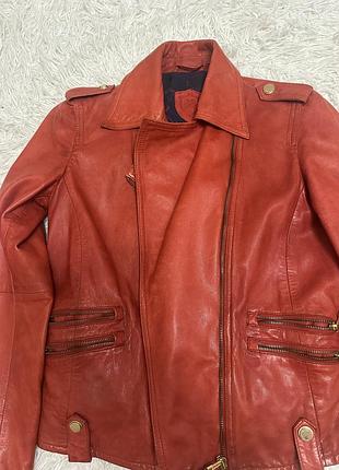 Шкіряна куртка massimo dutti, s 6