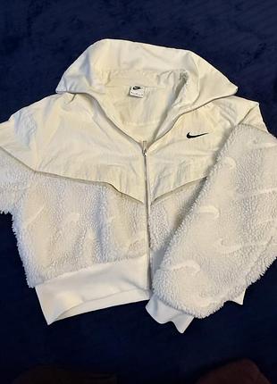 Вітрівка жіноча nike біла розмір m 2