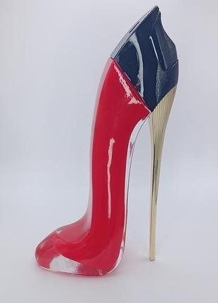 Carolina herrera very good girl парфумована вода жіноча