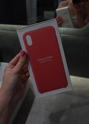 Оригінальний чохол на iphone xs max червоний