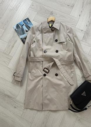 Стильний тренч фірми max mara