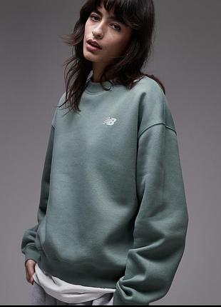 Оригінальний осередній світшот new balance athletic club fleece crew.s/m