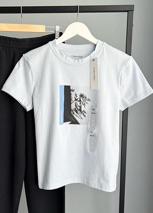 Футболка calvin klein