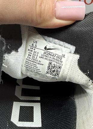 Оригінальні кросівки nike 7