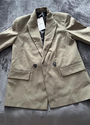 Жіночий піджак zara двобортний хакі