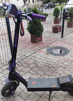 Продам електросамокат kukirin g2 2026 року
