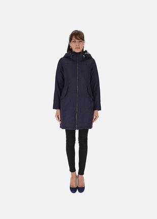 Стильний пуховик з капюшоном max mara weekend