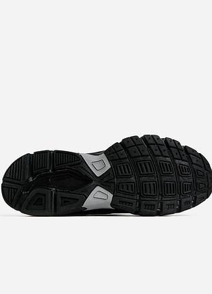 Nike initiator black silver 3