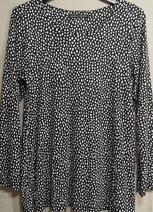 Футболка жіноча gudrun sjödén довга, чорно-біла, з ліоцелу