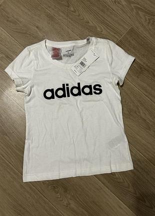 Футболка adidas