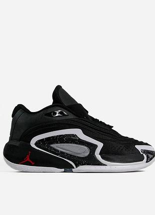 Air jordan luka black/white