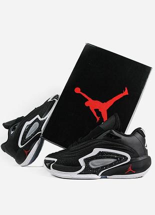 Air jordan luka black/white 5