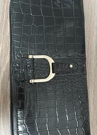 Клатч жіночий gucci чорний з тисненням під крокодила