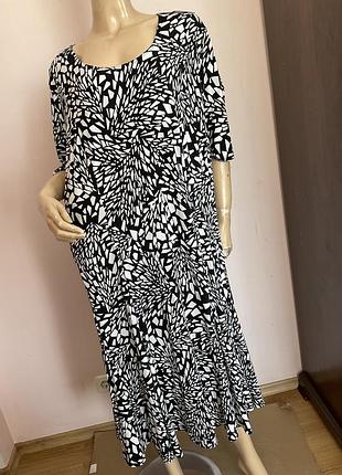 Макси платье расклешенное- батал/54/brend m.collection