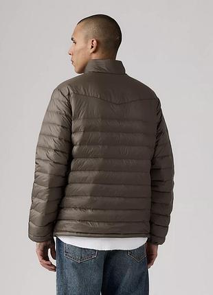 Чоловіча куртка-пуховик levi's devin down packable puffer jacket коричнева, розмір m 2