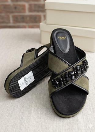 Нові жіночі сандалі-шльопанці evans extra wide fit (розмір 7 eee / 40-41) з камінням