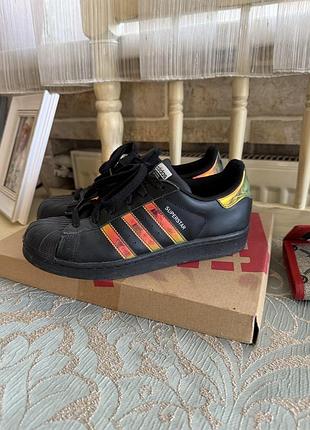 Adidas кеди