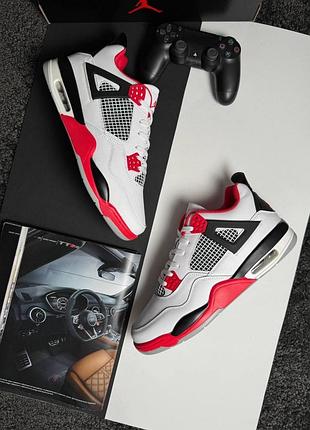 Чоловічі кросівки nike air jordan 4 retro fire red