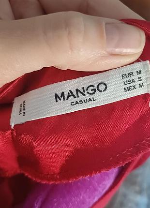 Яскрава сукня від mango