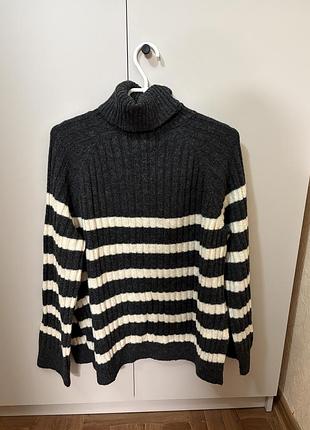 Светр h&m жіночий з горловиною