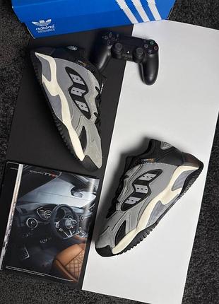 Чоловічі кросівки adidas streetball 2.0 grey black beige
