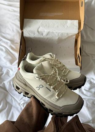 Running cloudrock low waterproof beige