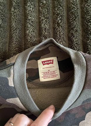 Светр  levis 3