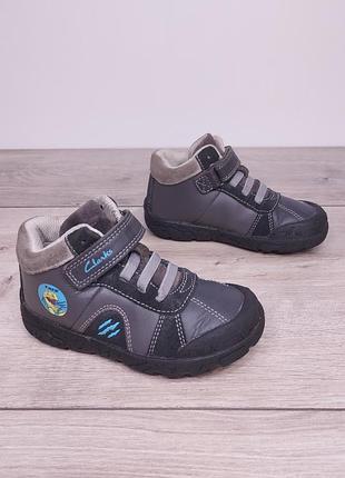 Черевики clarks 25р