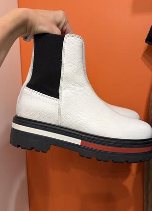 Черевики шкіряні tommy hilfiger