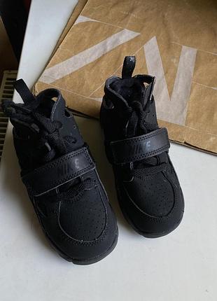 Кроссовки nike 25 размер
