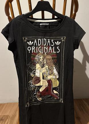 Футболка жіноча adidas originals лімітована колекція з принтом, чорна, розмір xs