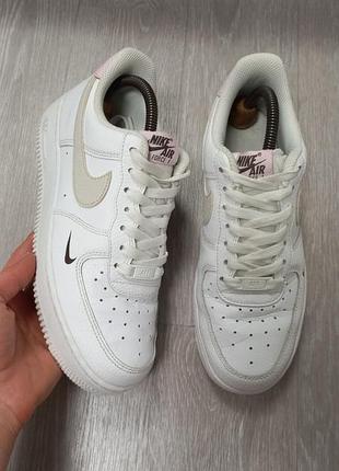 Жіночі кросівки nike air force