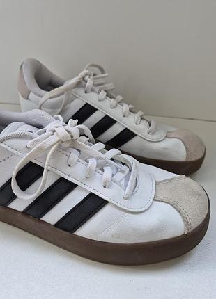 Кроссовки 36 размер. adidas 2