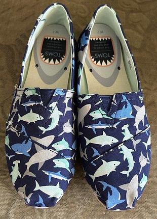 Эспадрильи Toms