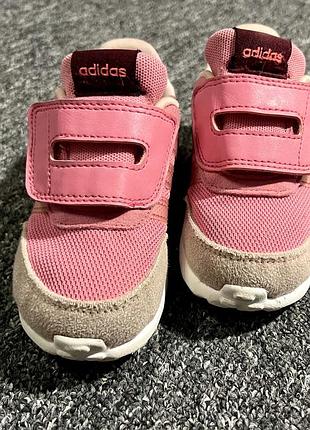 Дитячі кросівки adidas оригінал 2