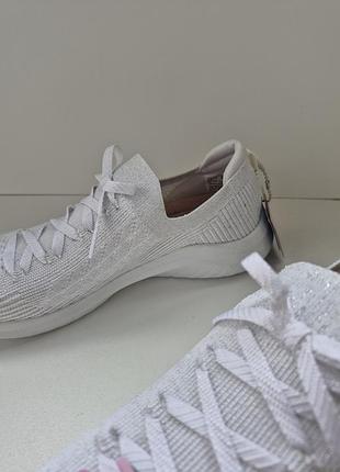 Кроссовки 38 размер 3