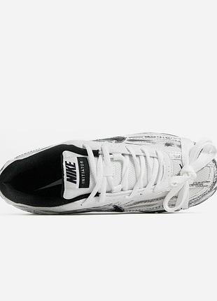 Nike initiator custom white black 3