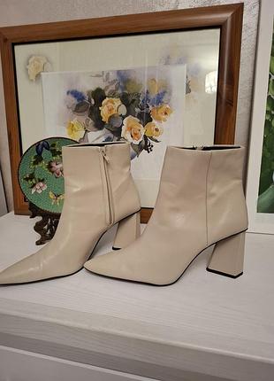 Черевики  zara