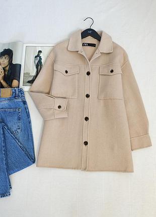 Шерстяной овершит zara