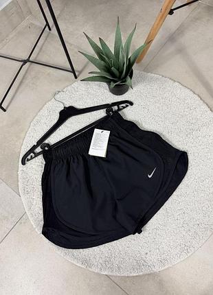 Шорти від nike